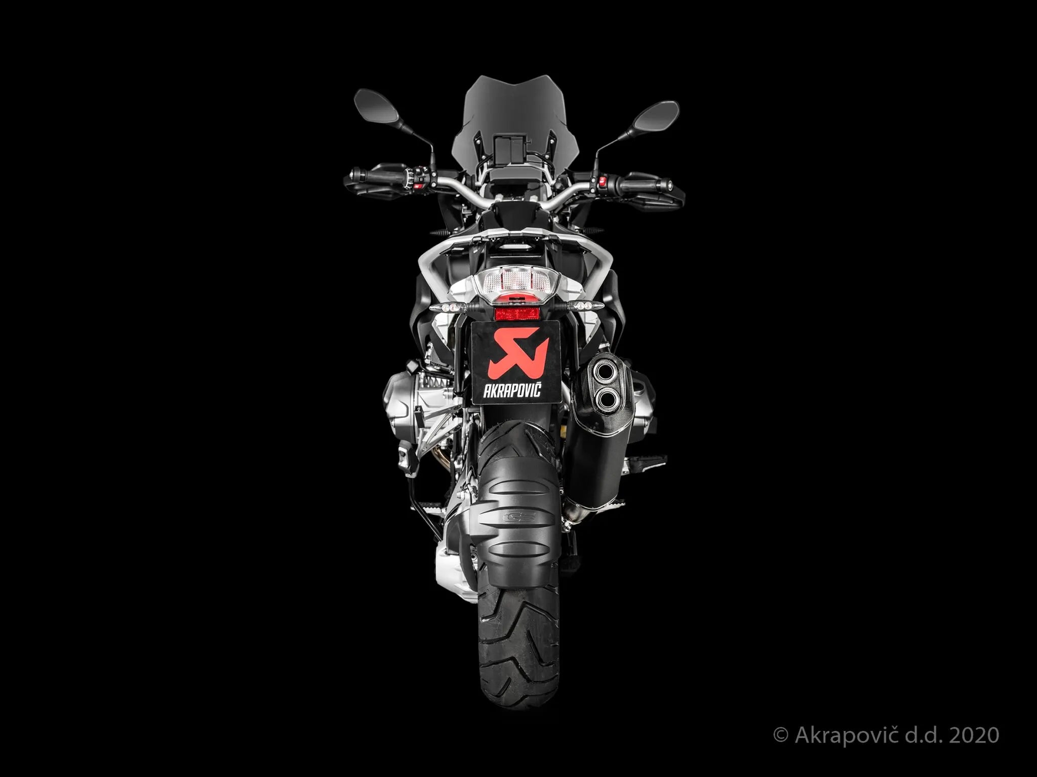 Akrapovic Tłumik Slip-on Line Street - Homologacja ECE