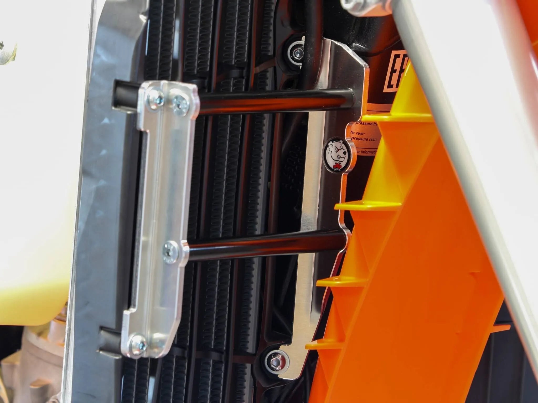 Axp Racing Radiator Braces
