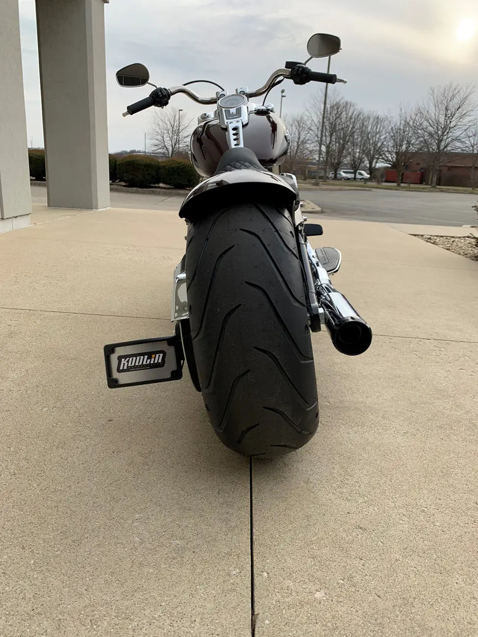 Kodlin USA Wide Rear Fender M8 Softail 240/250 Tire