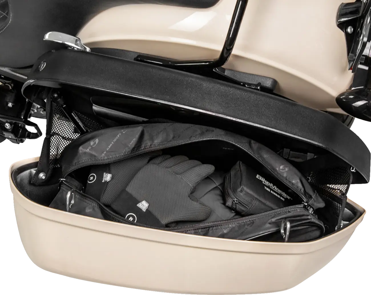 Saddlemen Saddlebag Liners - Soft, Black