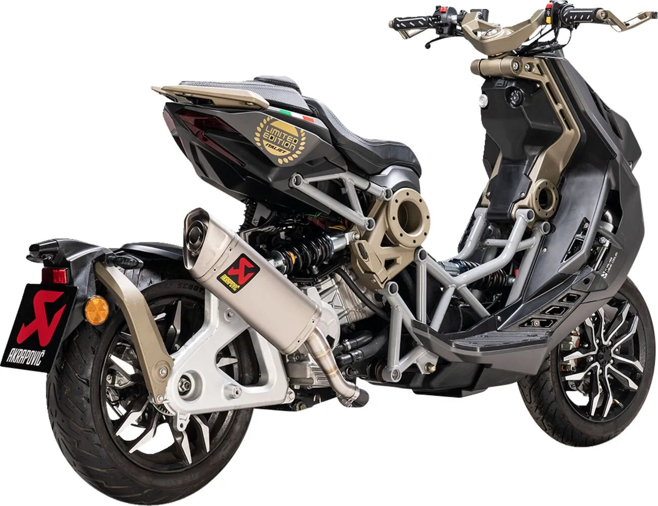 Tłumik Akrapovic Slip-on Line Do Skuterów