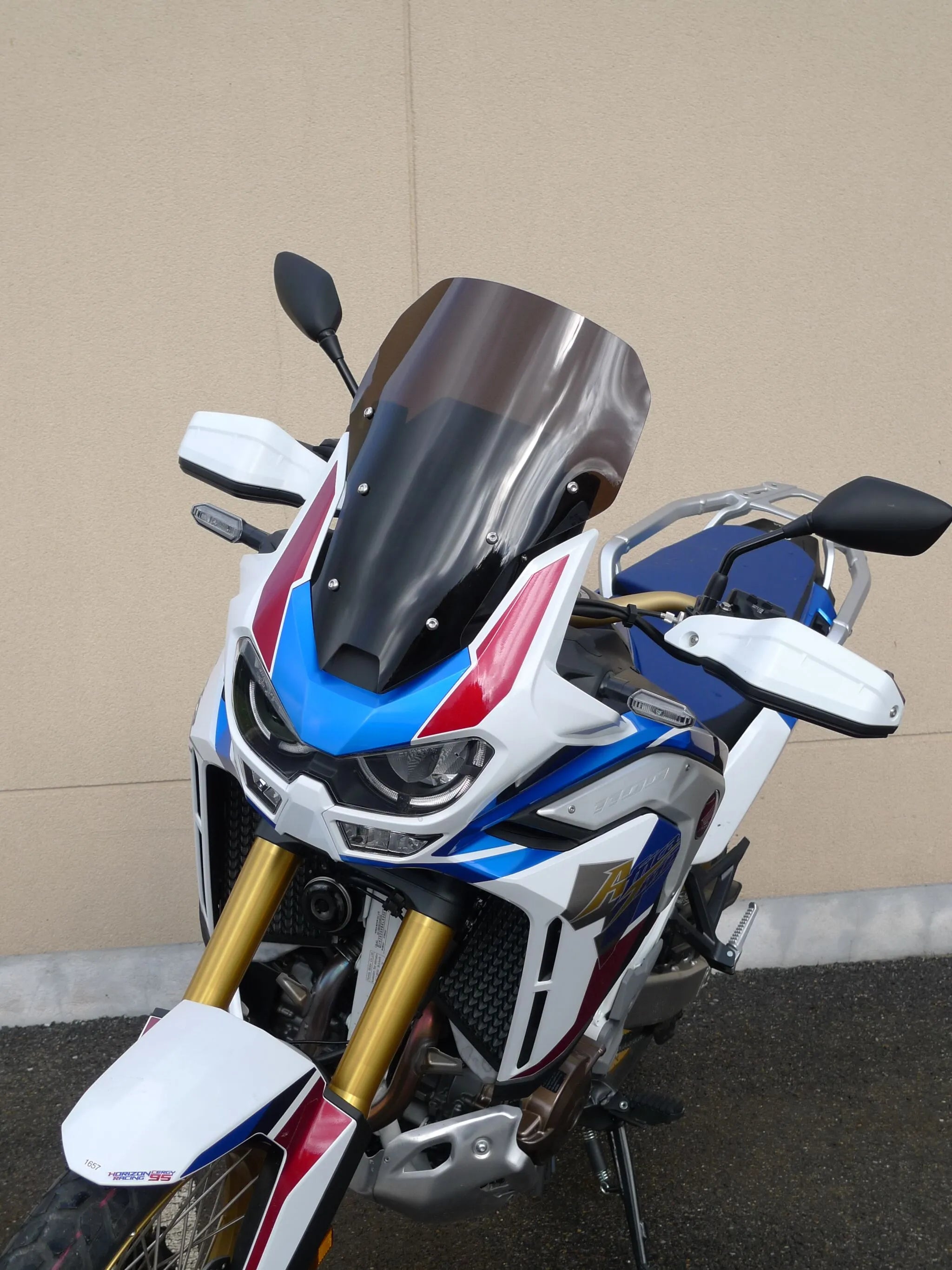 Bullster Windscreen For Honda - Black Smoke
