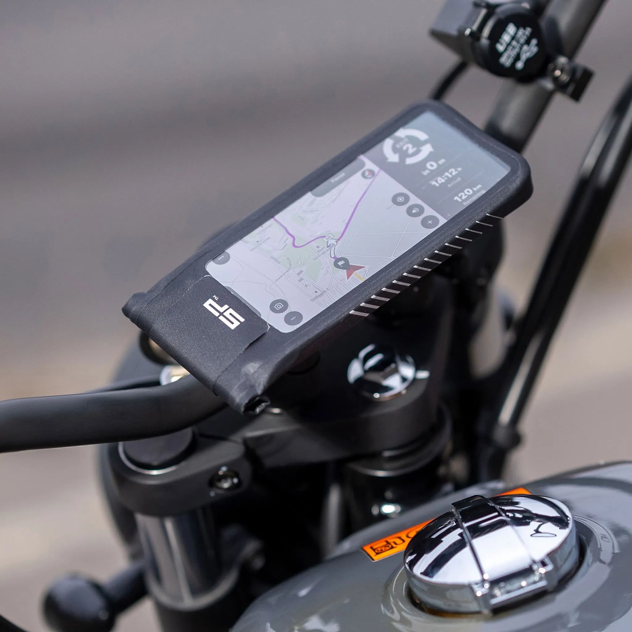 Sp Connect Universal Case Moto Bundle With Spc+ Connection