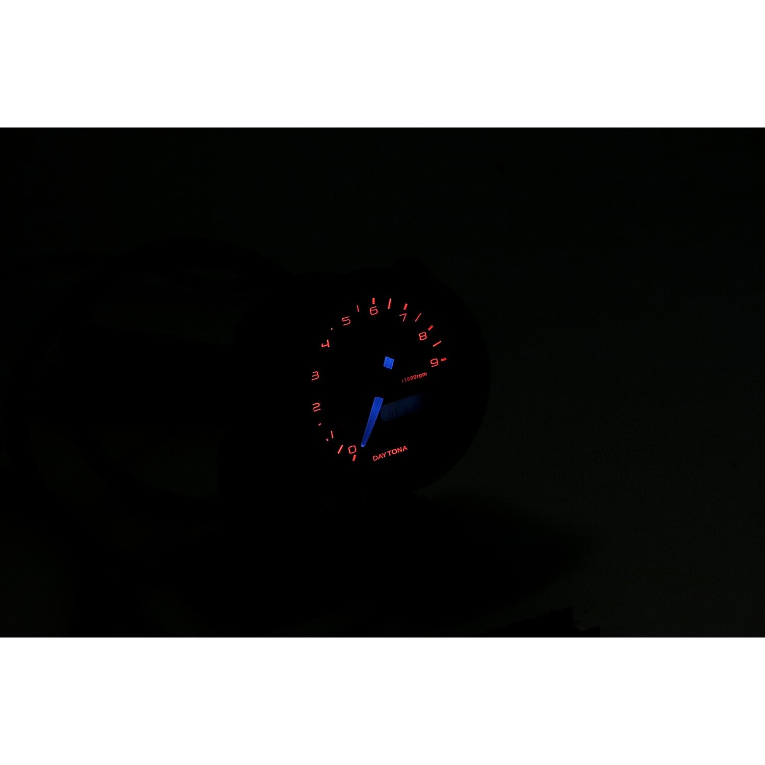 Daytona Velona 48mm tacho 15000rpm color changer