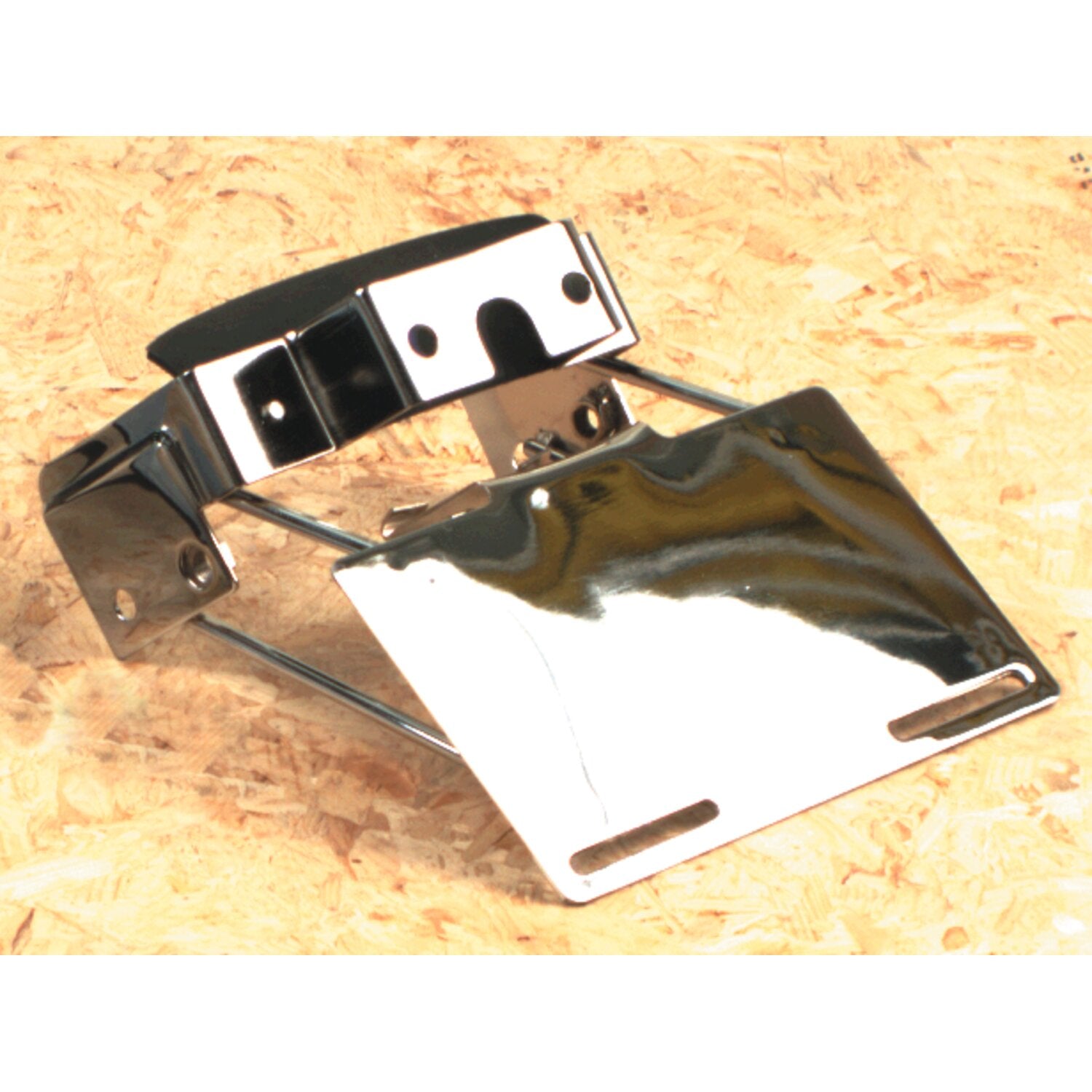 MCS Fat Bob taillight / license plate bracket - Chrome