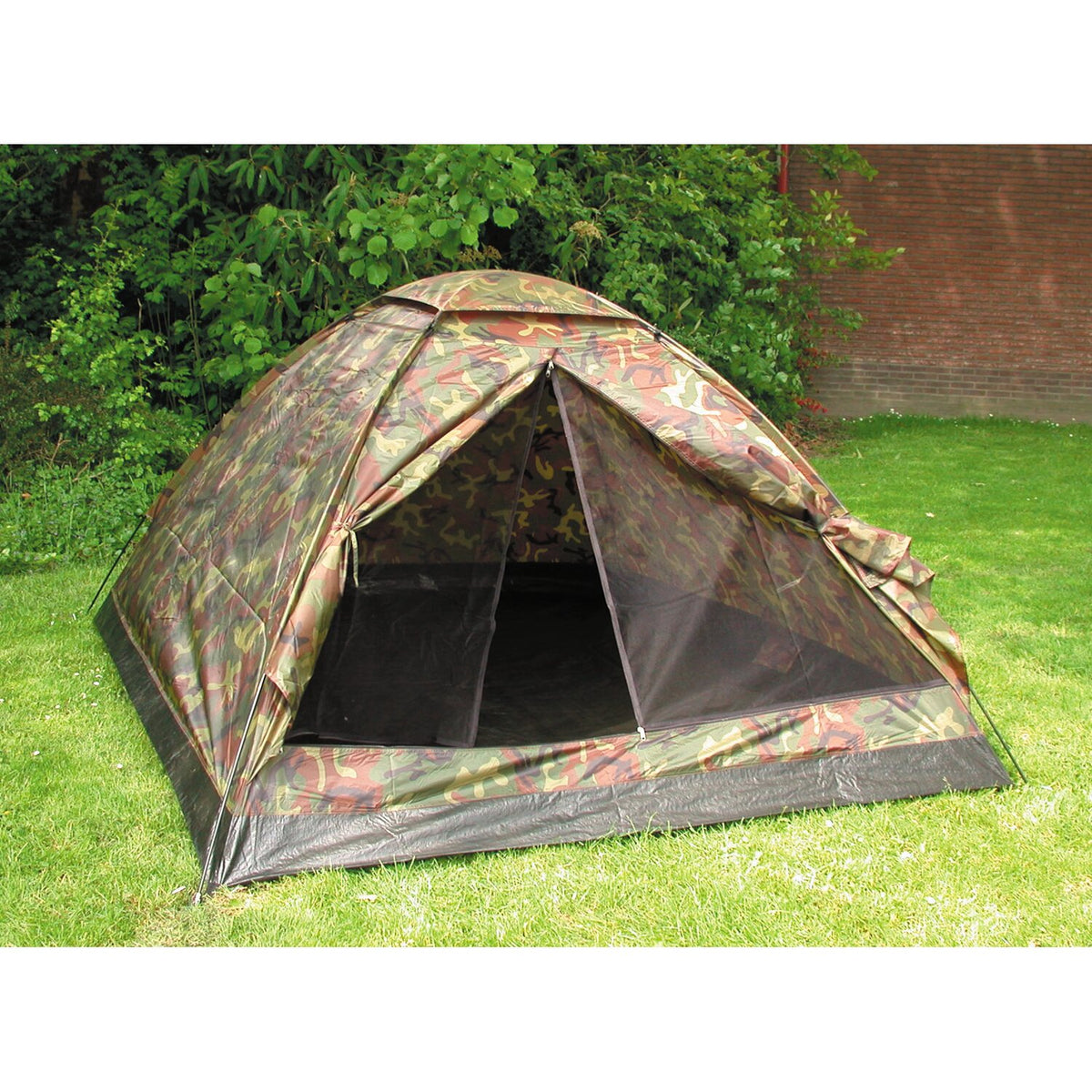 Army Surplus Fostex 4-person tent camouflage
