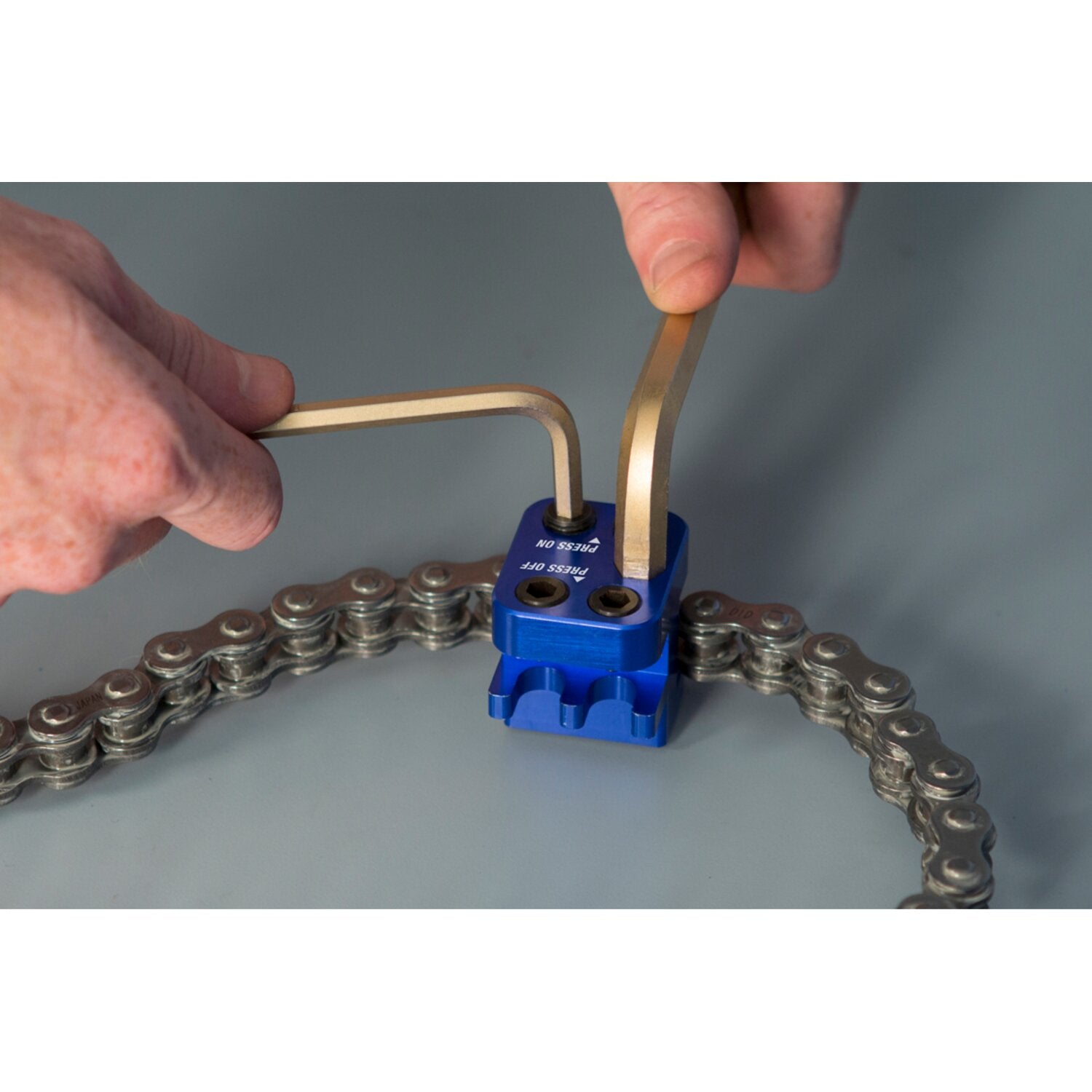 Motion Pro Master Link press tool
