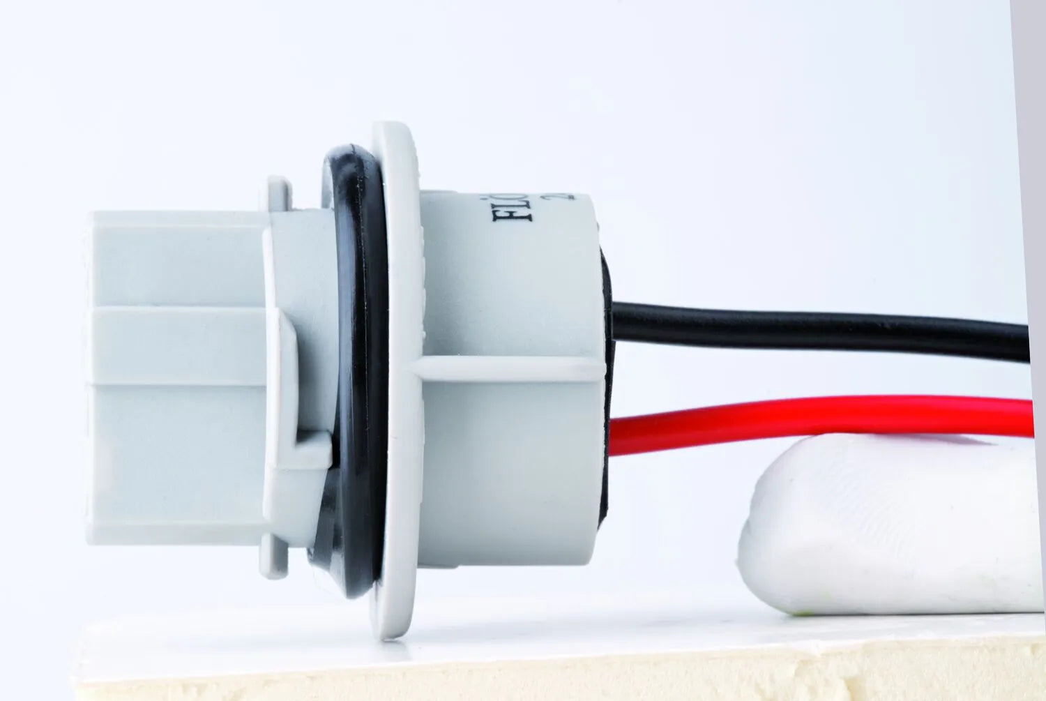 Flosser Glass Wedge Bulb Socket