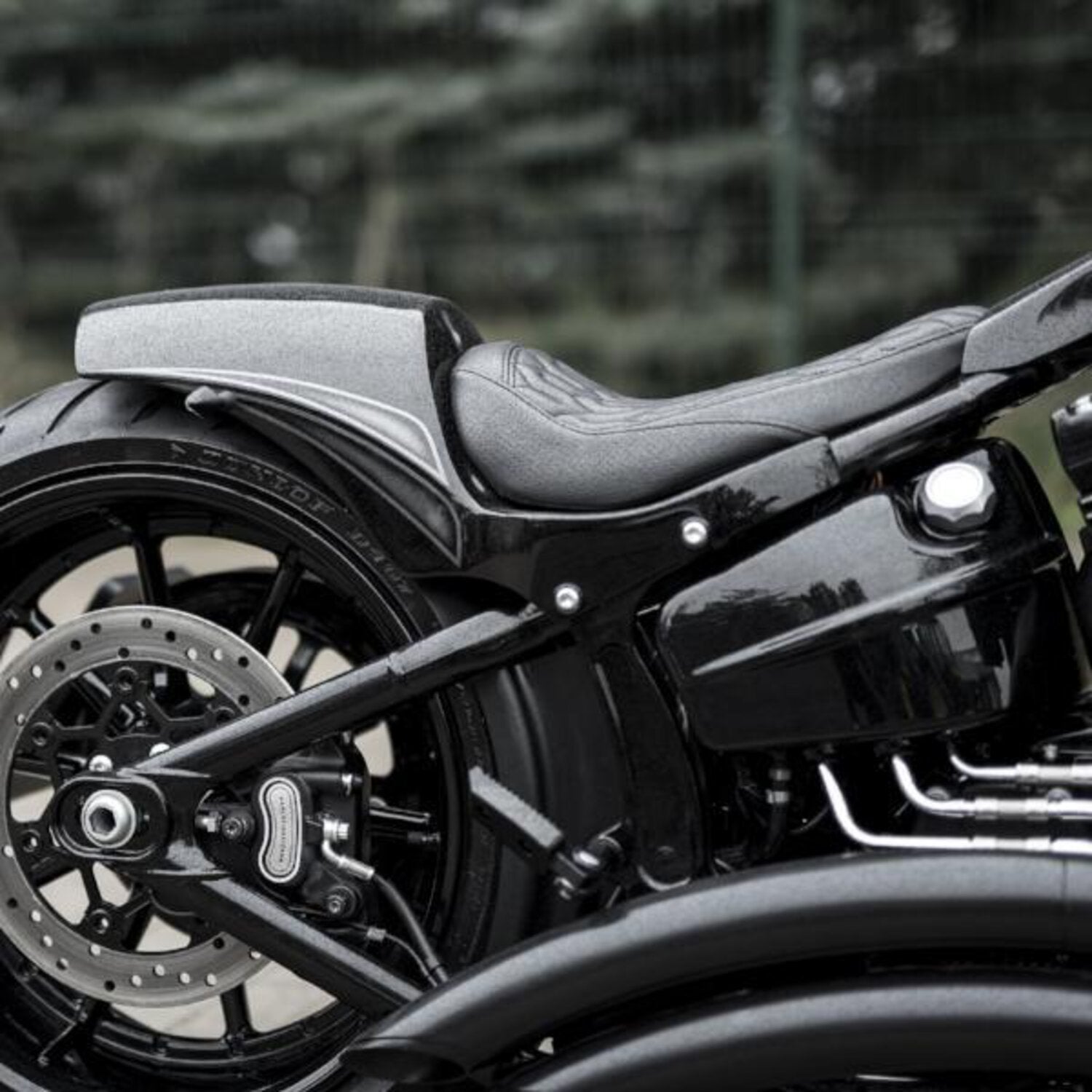 Killer Custom solo seat rear fender "Fat racer"
