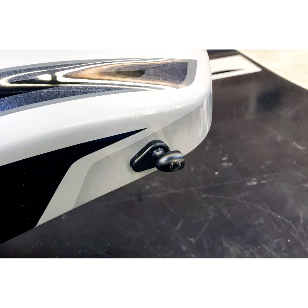 Killer Custom rear fender micro turn signal relocator