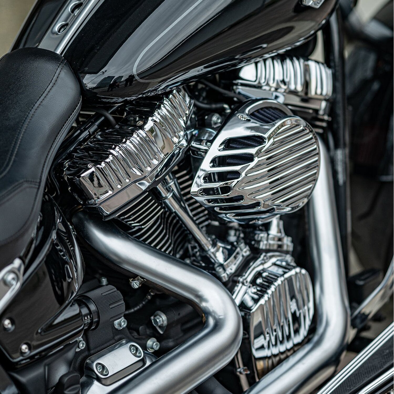 Rough Crafts custom rocker covers - Chrome
