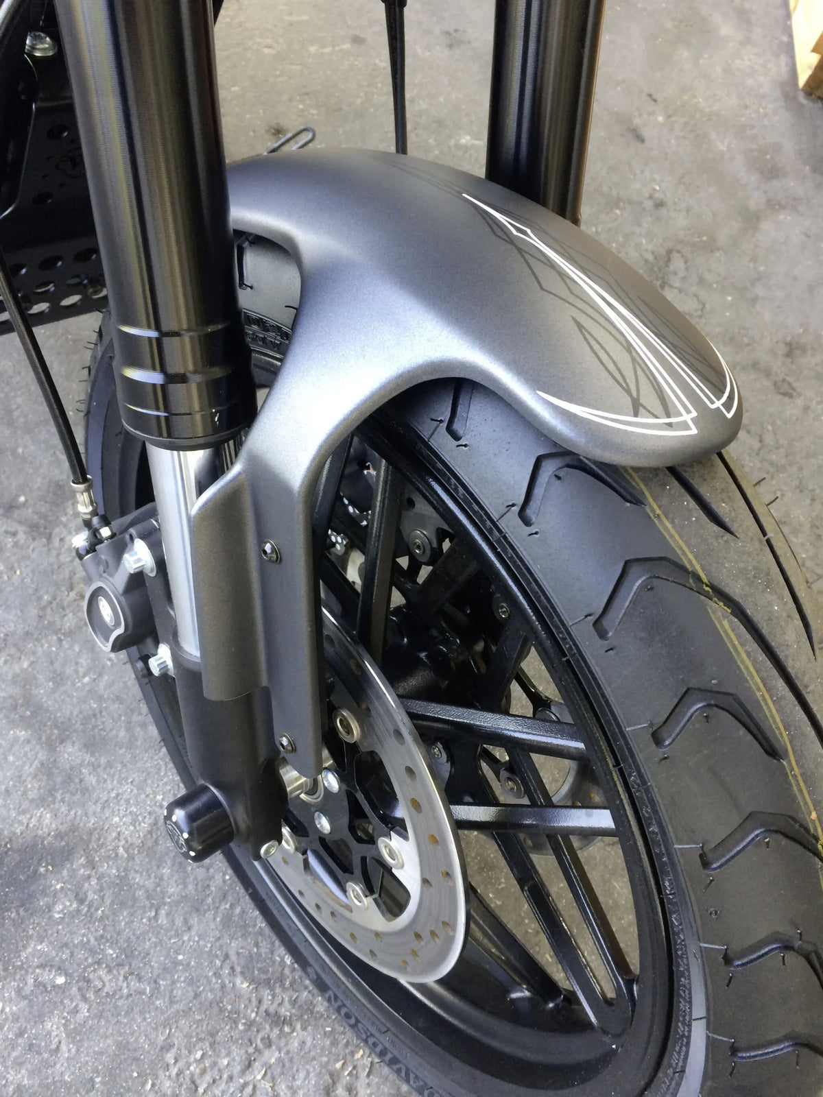 Cult Werk Front Fender Roadster XL for Harley Davidson
