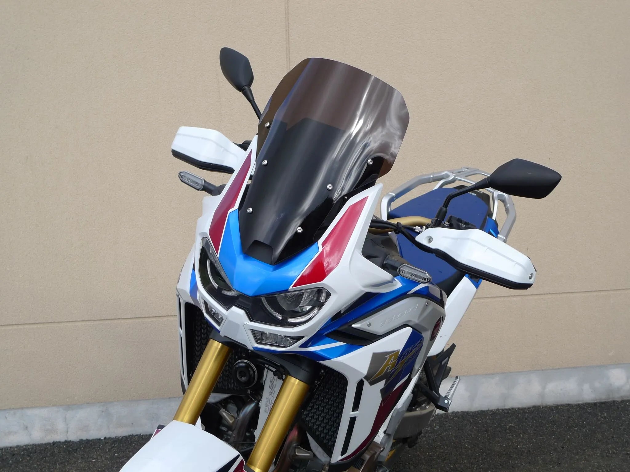 Bullster Windscreen For Honda - Black Smoke
