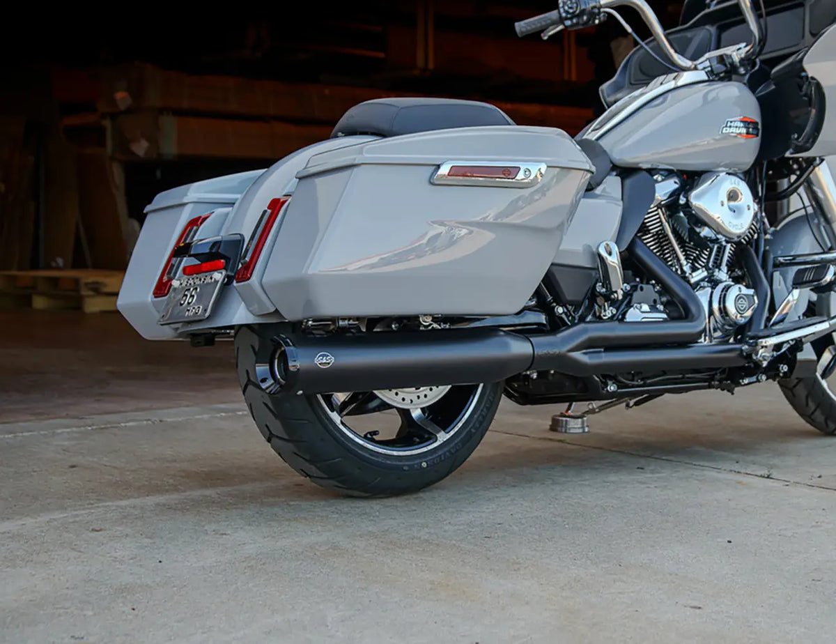 S&S Cycle GNX 2:1 Exhaust Black 4-1/2" OD for M8 Touring