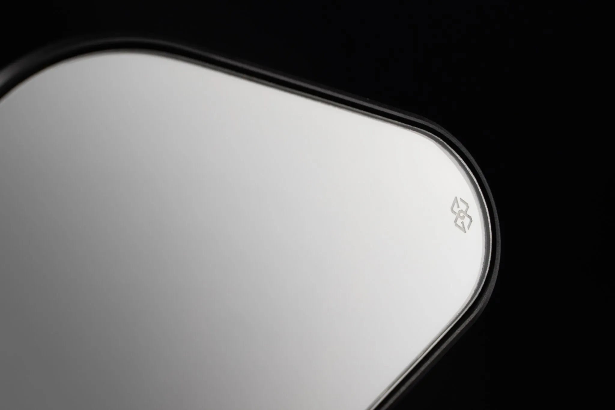 Gilles Tooling Stratos Barend Mirror Symmetrical M12