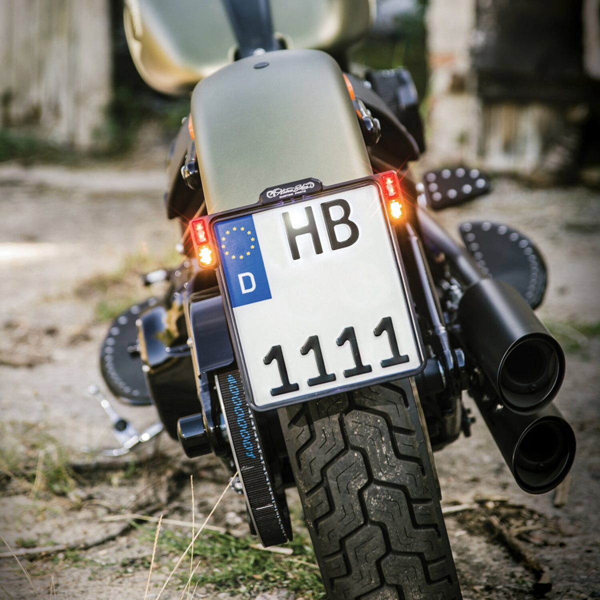HeinzBikes All-Inn 2.0 license plate bracket with taillight