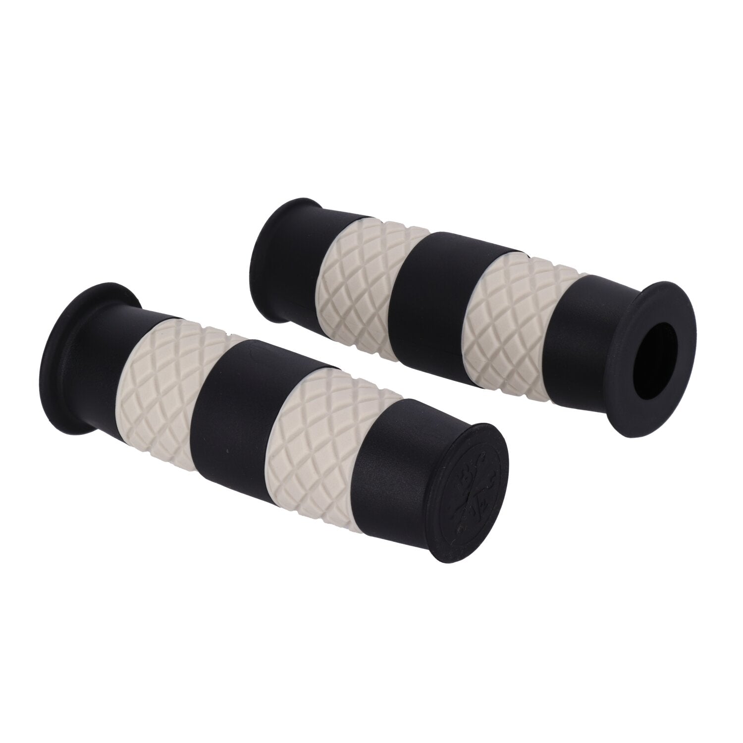 13 and a half company 13 1/2 Outlaw grips black/white 7/8"