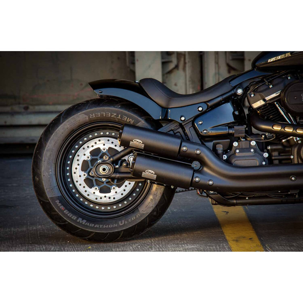 Rick's Motorcycles rear fender kit for 180mm tire - Short