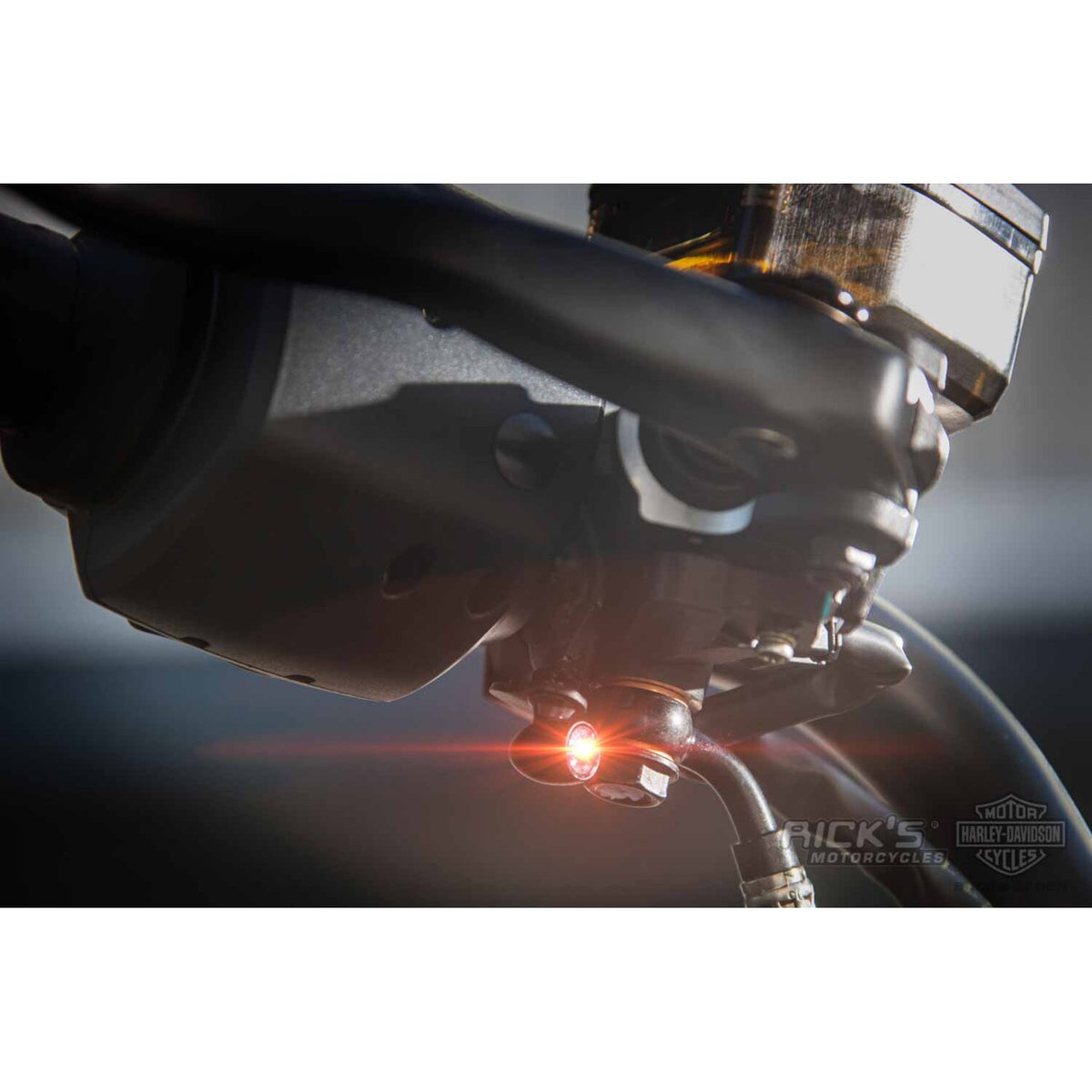 Rick's Motorcycles turn signal brackets Atto front - Black