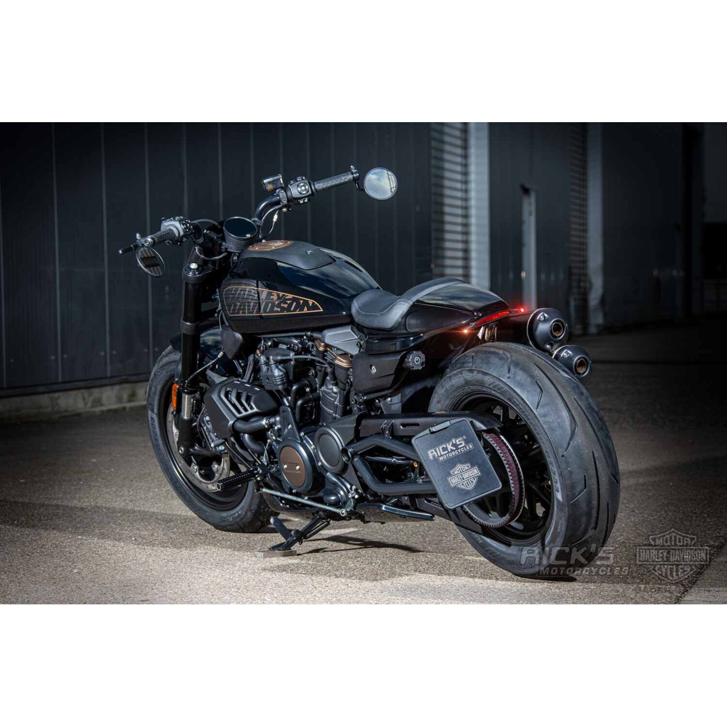 Rick's Motorcycles turn signal bracket kit Atto rear - Black