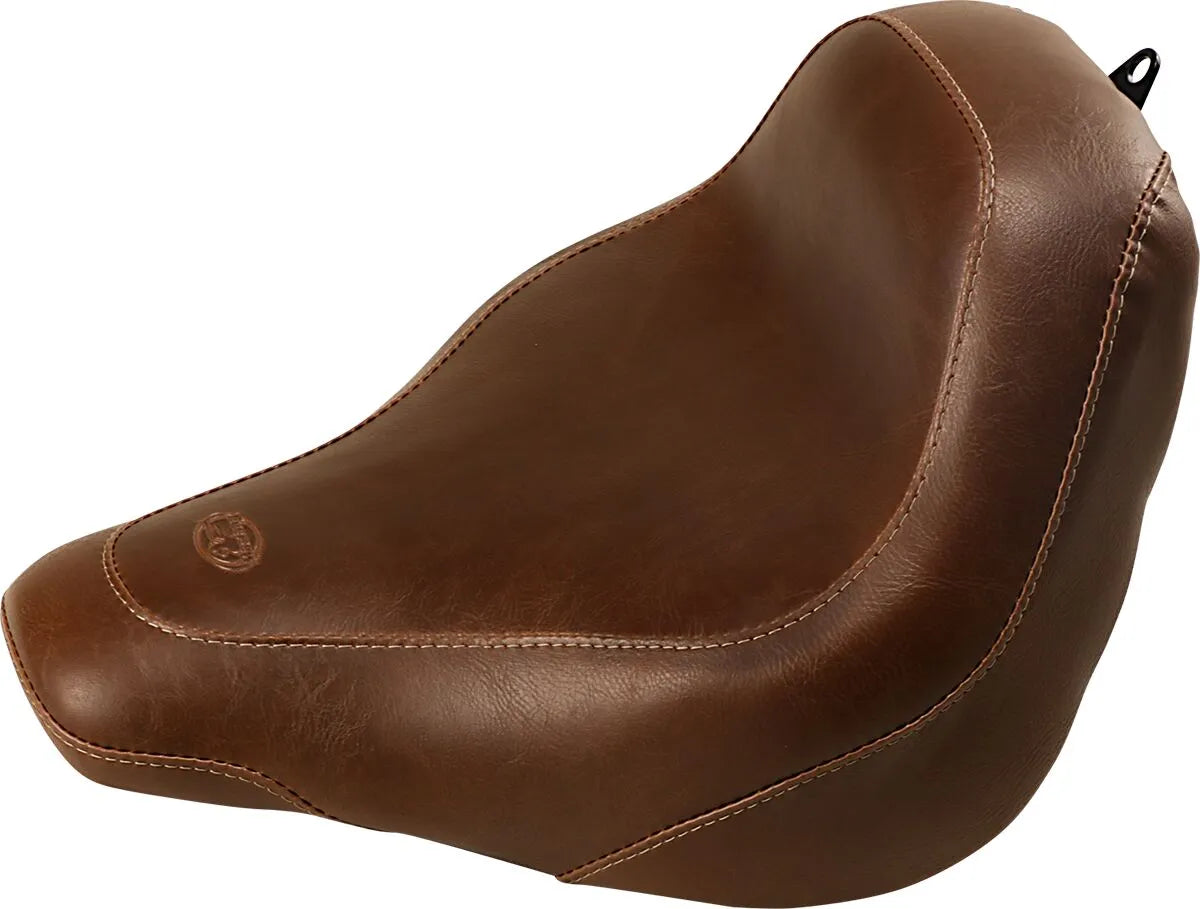 Solo Mustang Wide Tripper Seat - For Harley Davidson