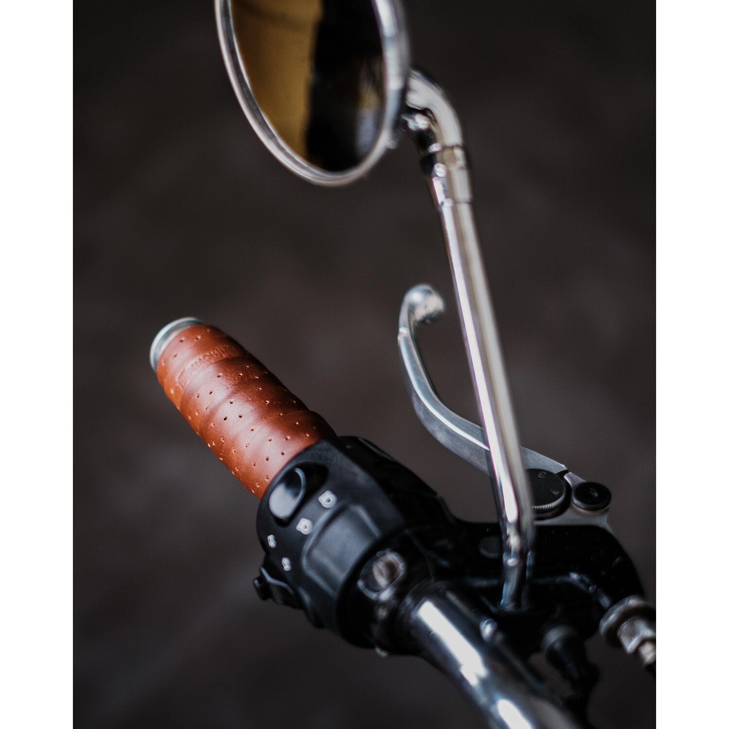 Trip Machine handlebar grip wraps - Dark Tan Cognac perforat