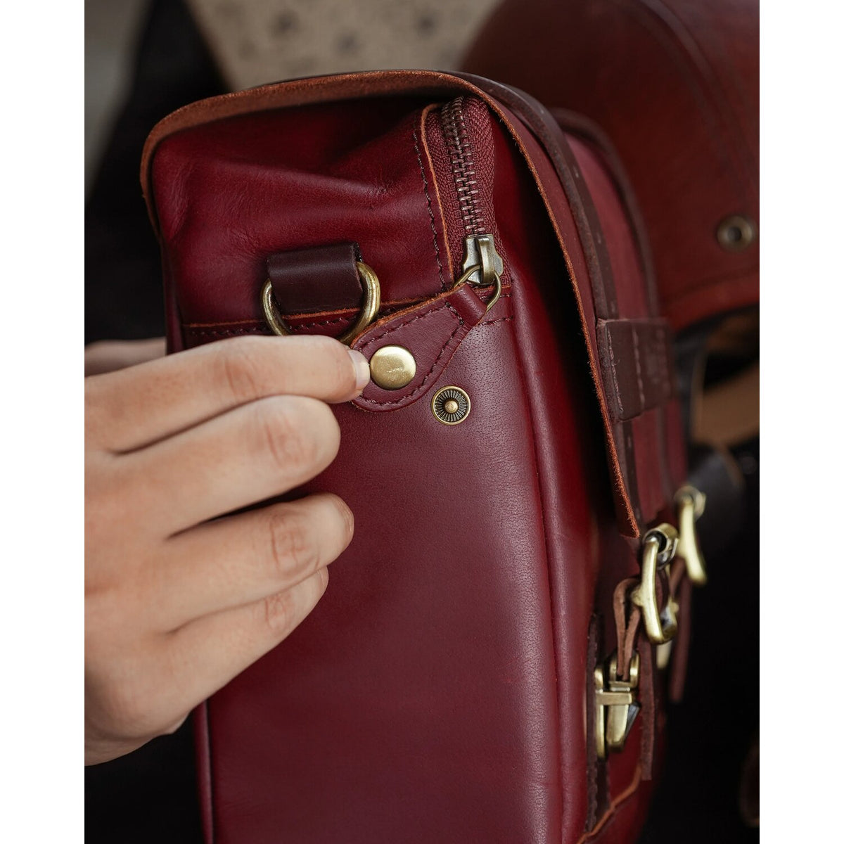 Trip Machine tank and tail bag - 4.4 liter - Cherry