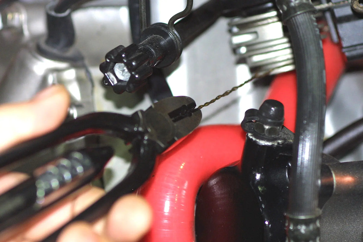 Bikeservice Safety Wire Twist Pliers 8-1/2" Black