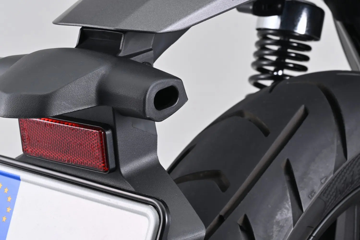 Daytona Indicator Mounting Plate for Aftermarket Signals