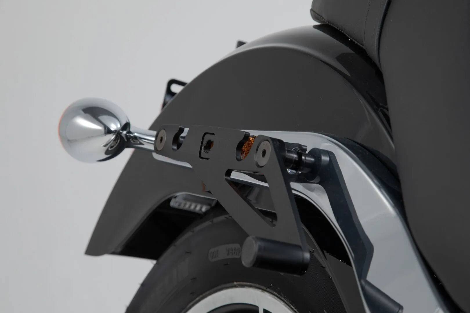 Sw-motech Slh Side Carrier For Harley-davidson