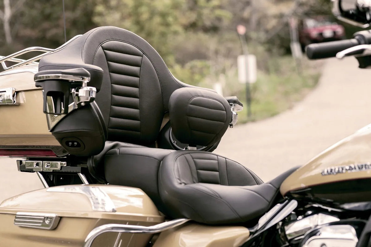 Mustang Deluxe Tourbox Pad - Black Vinyl
