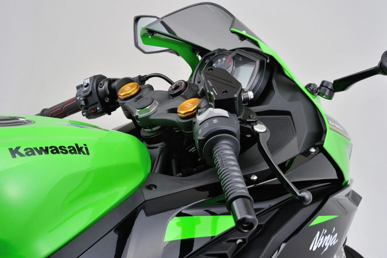 Daytona Front Master Cylinder Cap - Anodized