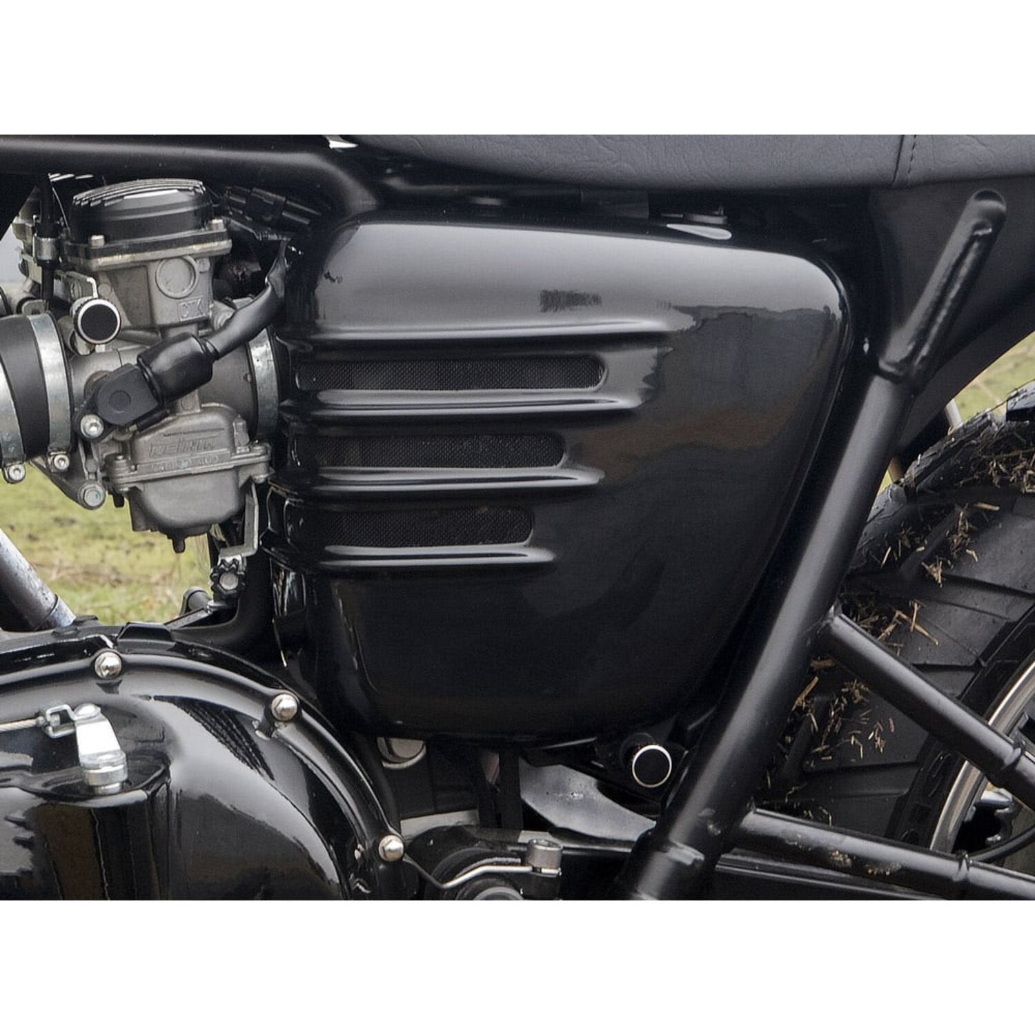 Motone quick release side panel bolts - Black