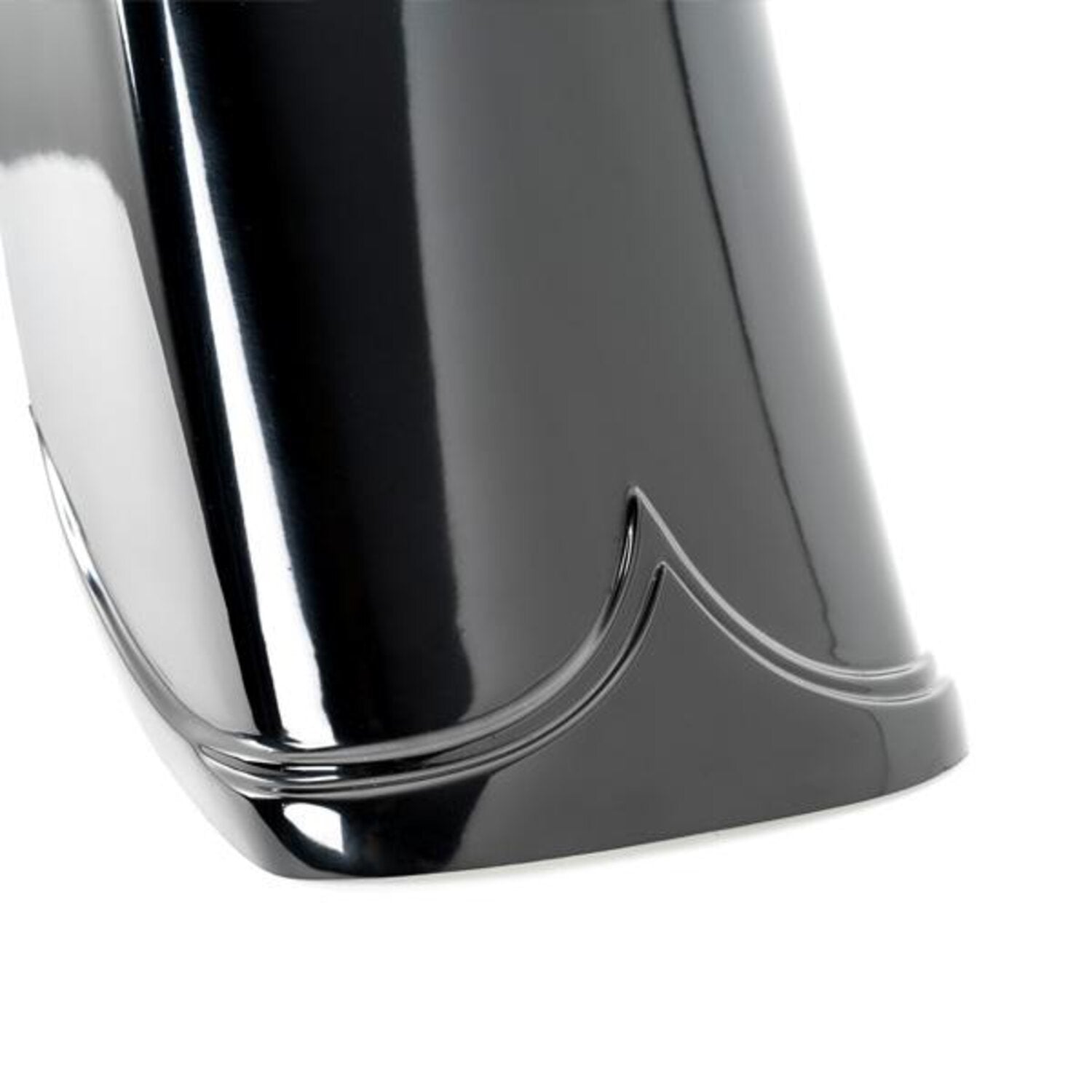 Killer Custom 4" stretched rear fender with classic tip