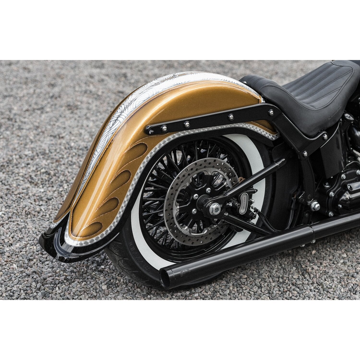 Killer Custom 4" stretched rear fender with classic tip