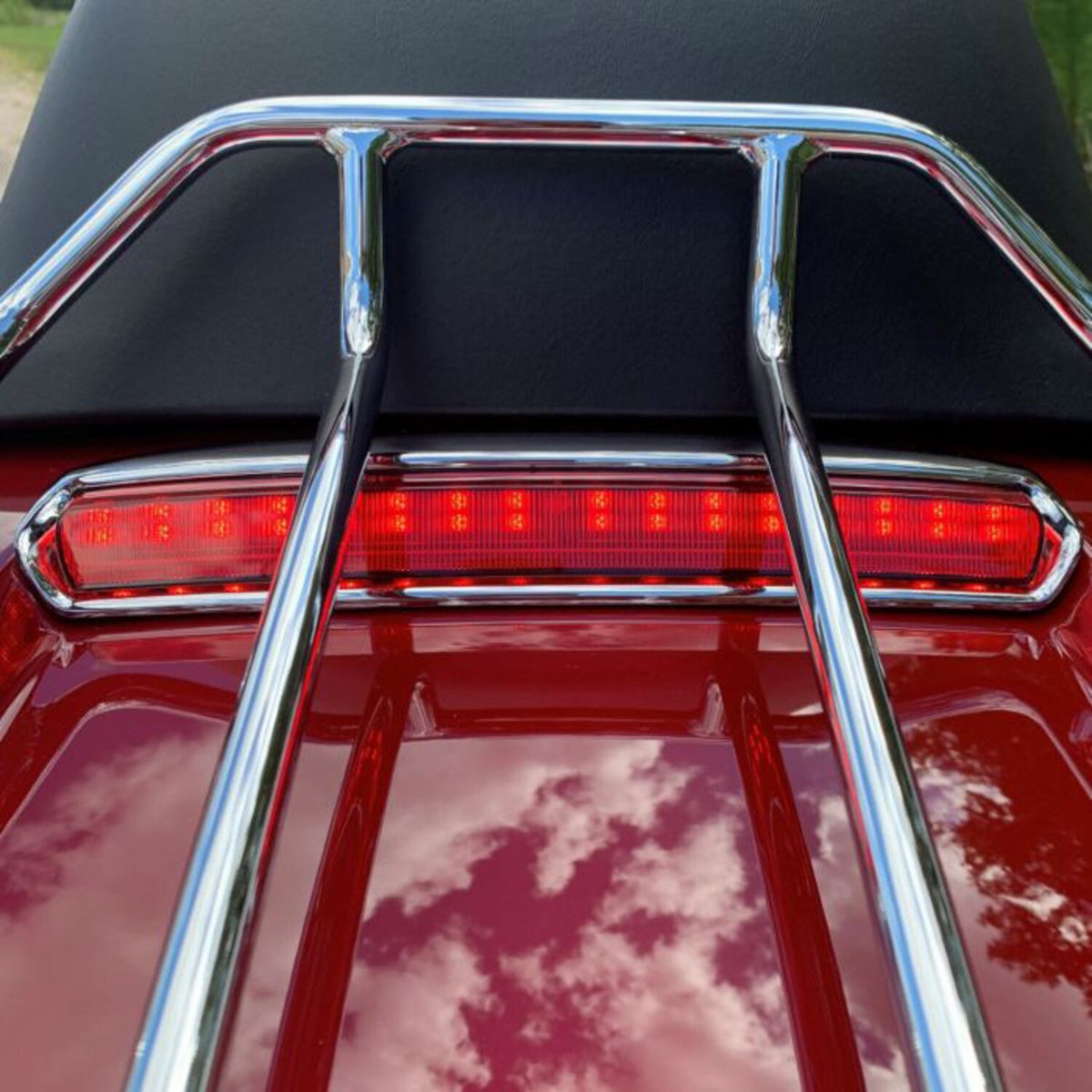 Custom Dynamics Tour-Pak® lid light - Chrome red lens