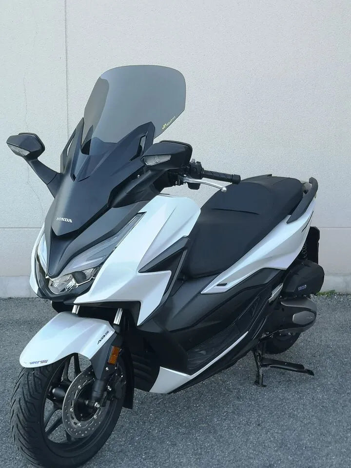 Bullster Windscreen - Enhanced Aerodynamics