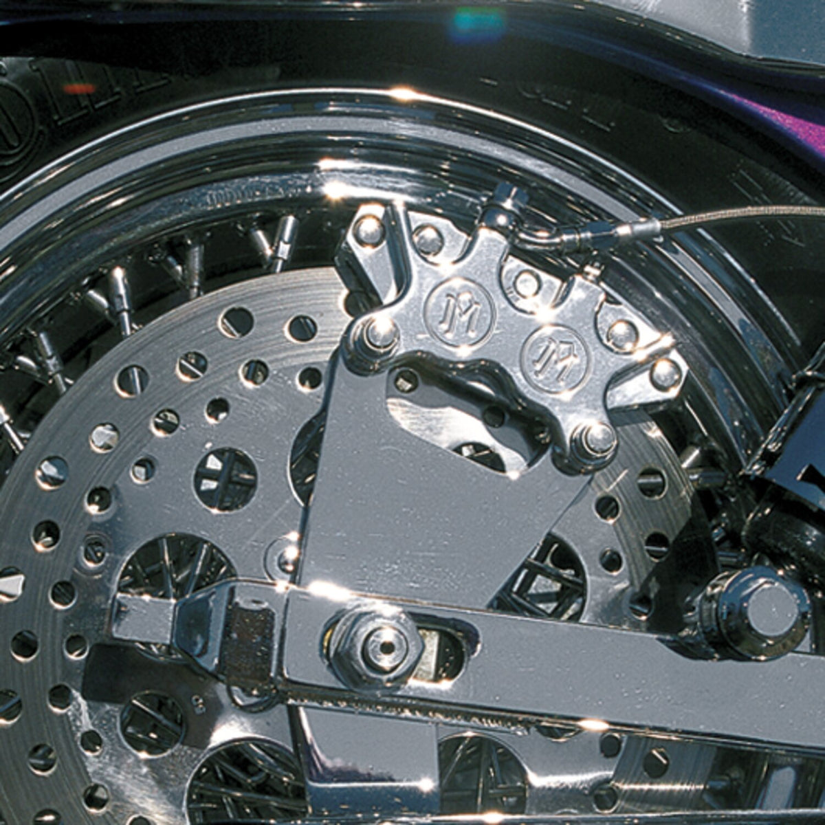 Performance Machine Rear 4-p caliper bracket 10" - Chrome