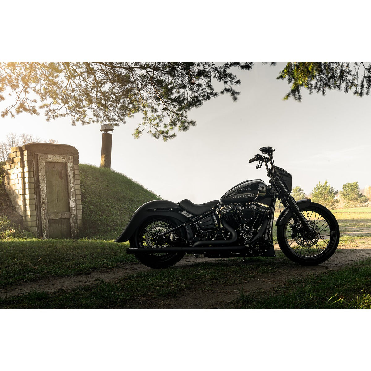 Killer Custom 4" stretched rear fender with classic tip