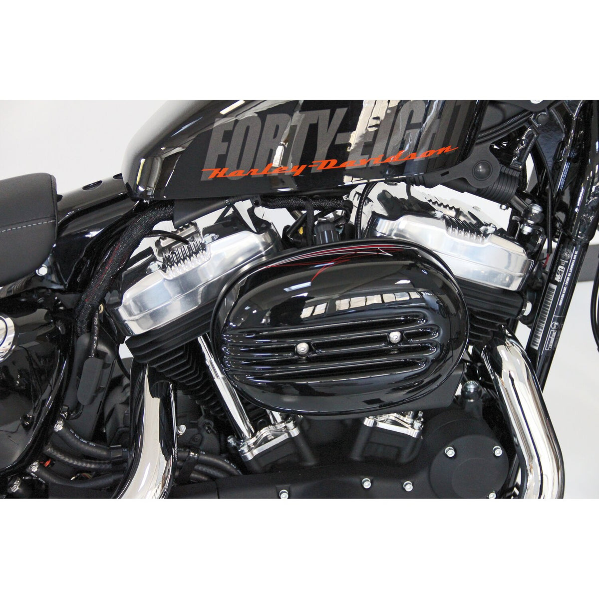 Cult-Werk air cleaner cover - Finned