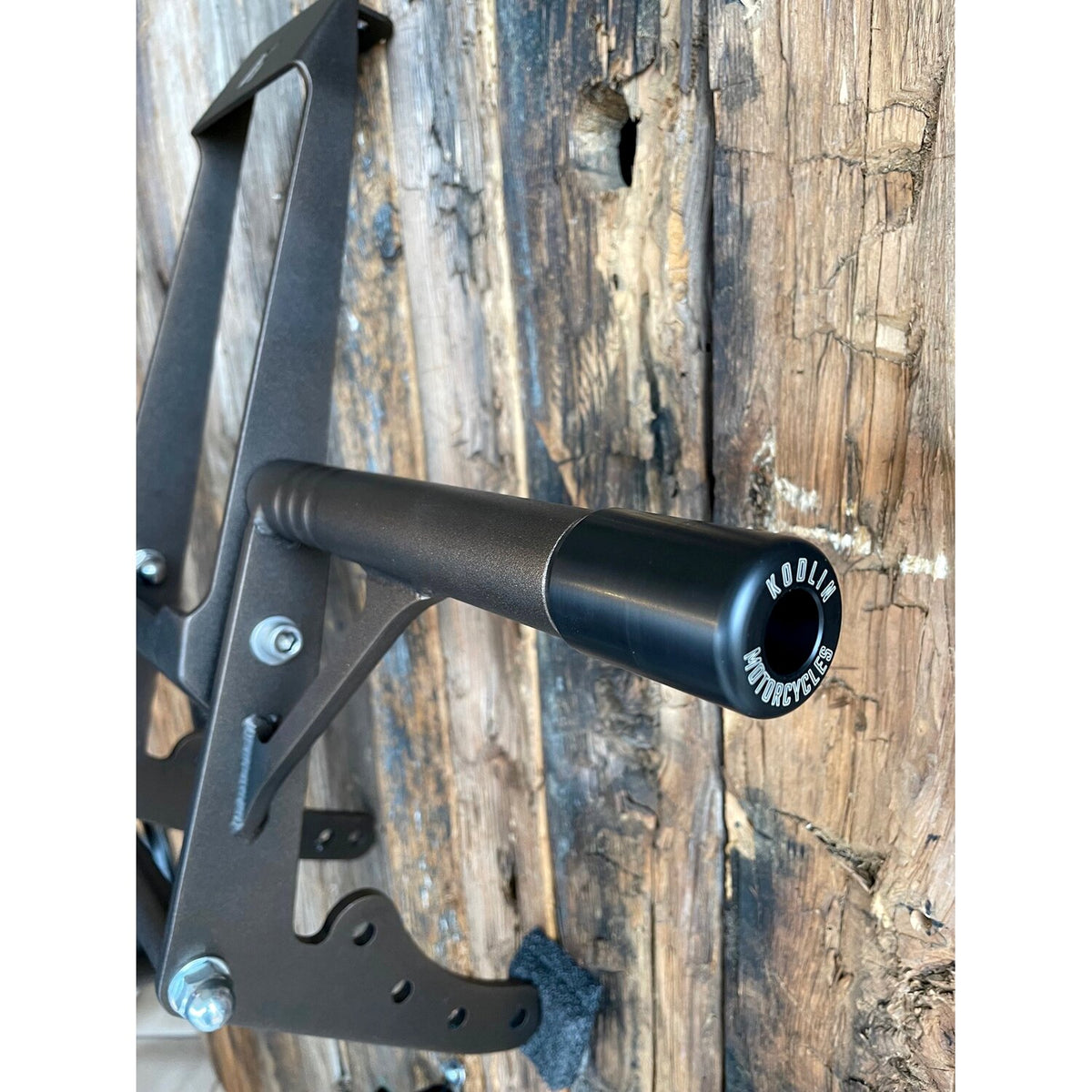 Kodlin Club Style M8 engine guard - Bronze
