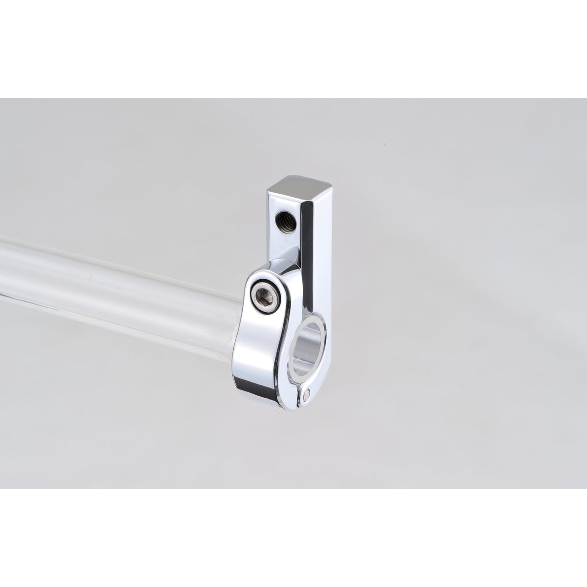 Daytona universal bracket - Front-mount - 7/8" ID - M8 thread