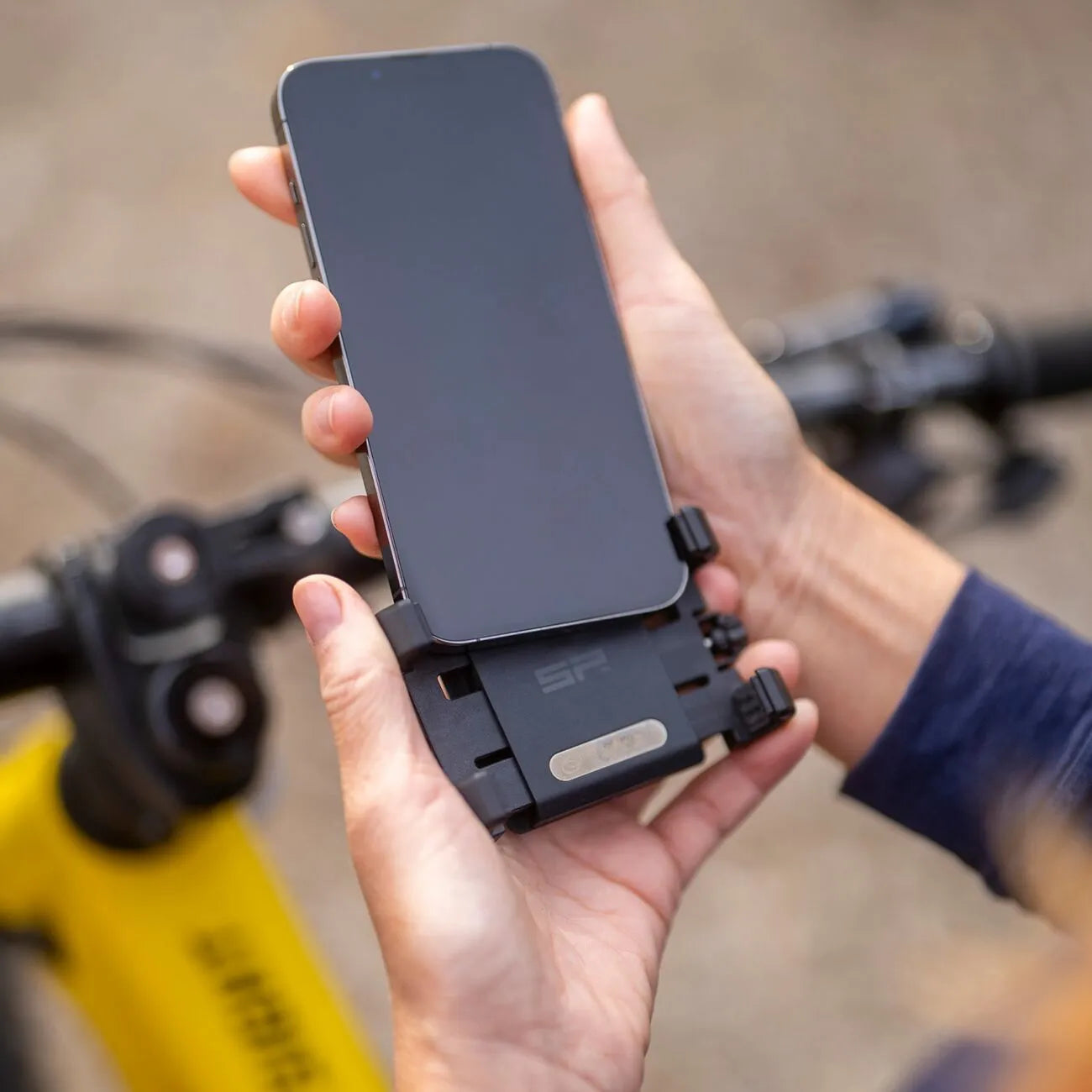Sp Connect Spc+ Universal Phone Clamp
