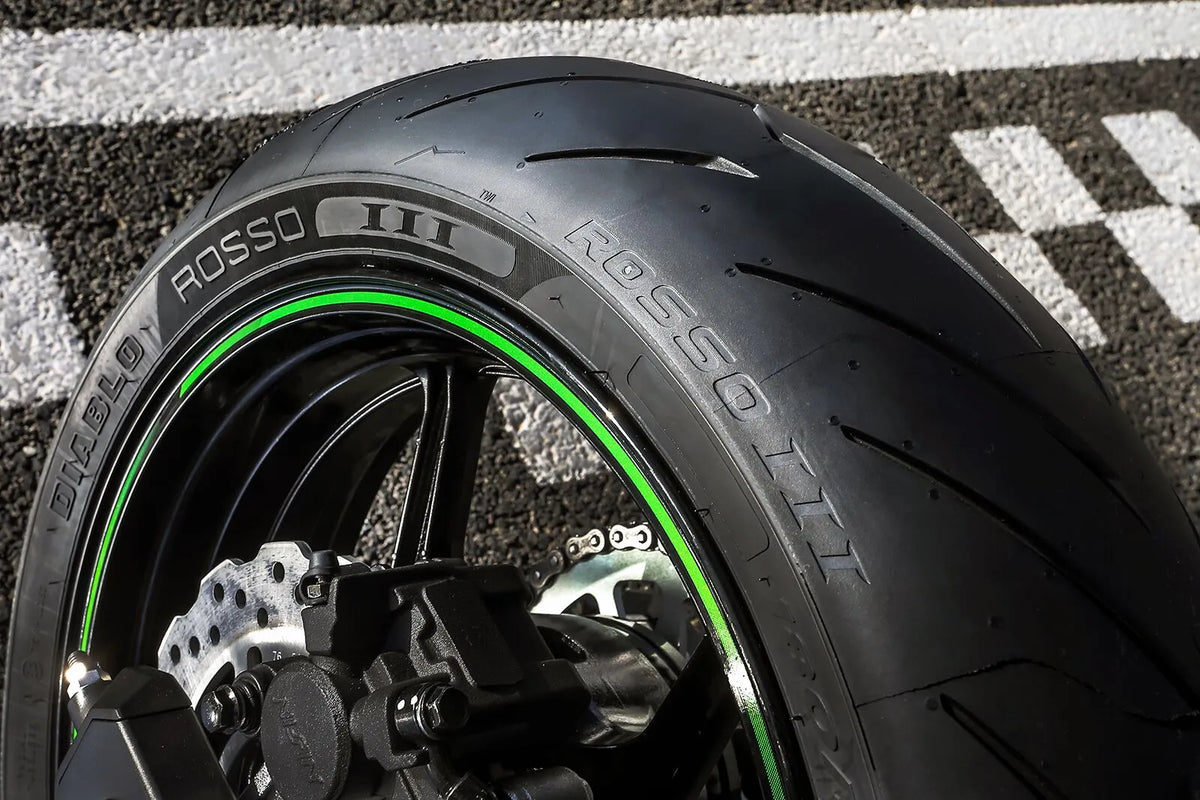 Pirelli Diablo Rosso Iii Tire 190/50zr17 Rear