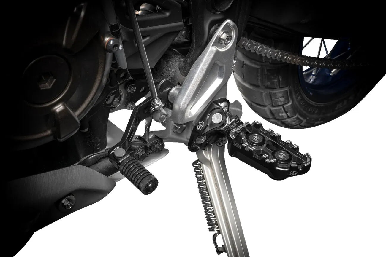 GILLES TOOLING Tech-X Enduro Driver Foot Pegs