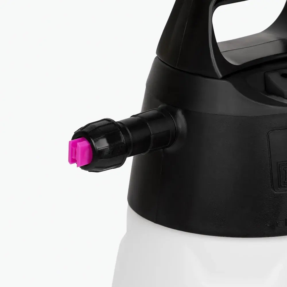 Muc-Off Foam Sprayer Kit with Motorcycle Nozzle