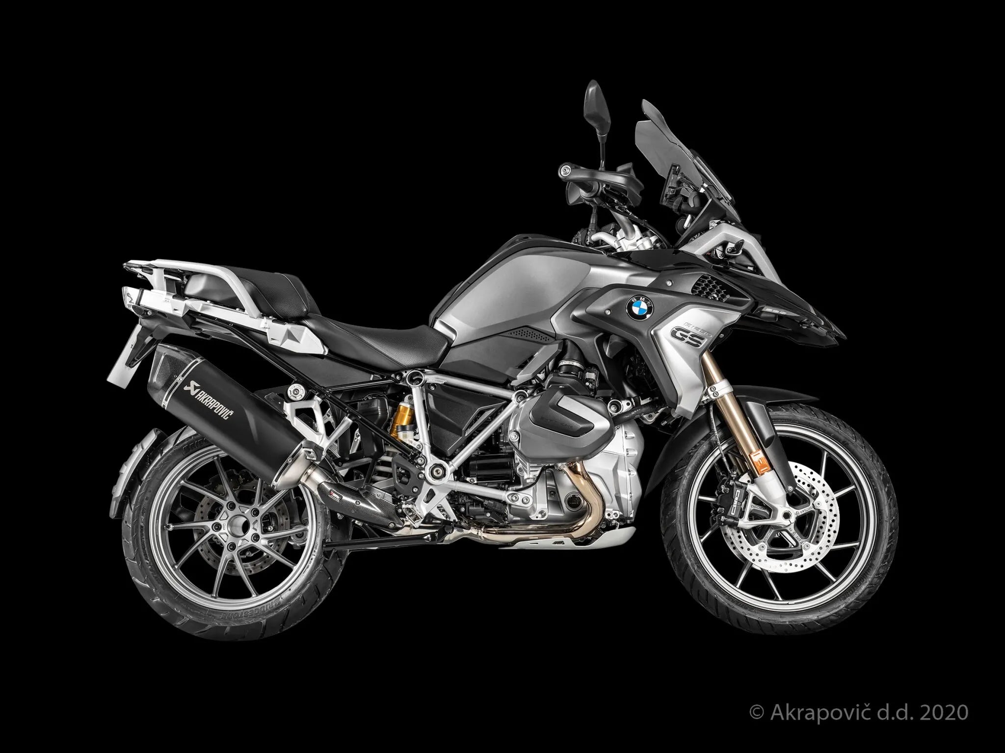 Akrapovic Tłumik Slip-on Line Street - Homologacja ECE