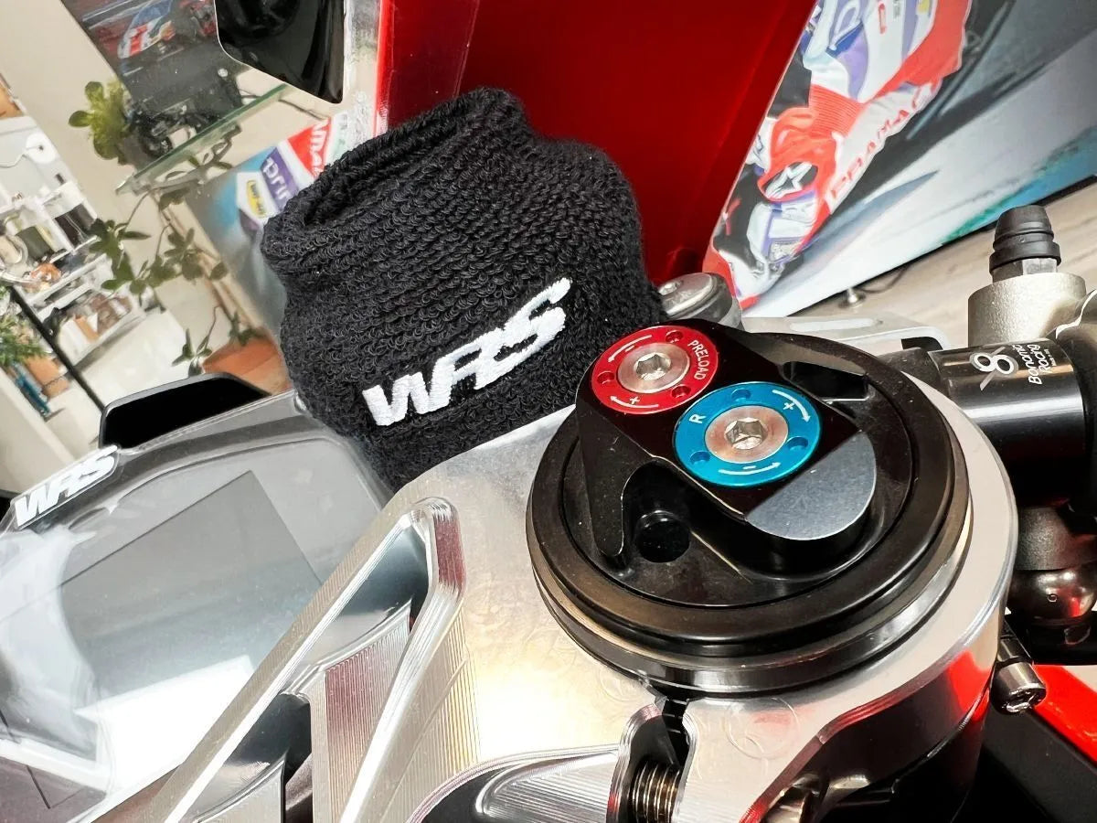 Wrs Cuff Protector For Brake Reservoir