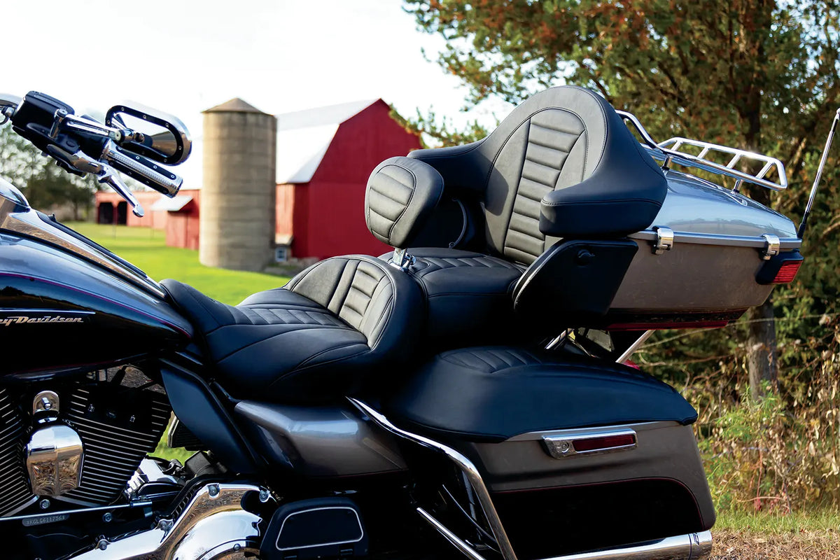 Mustang Removable Driver Backrest - Black Vinyl