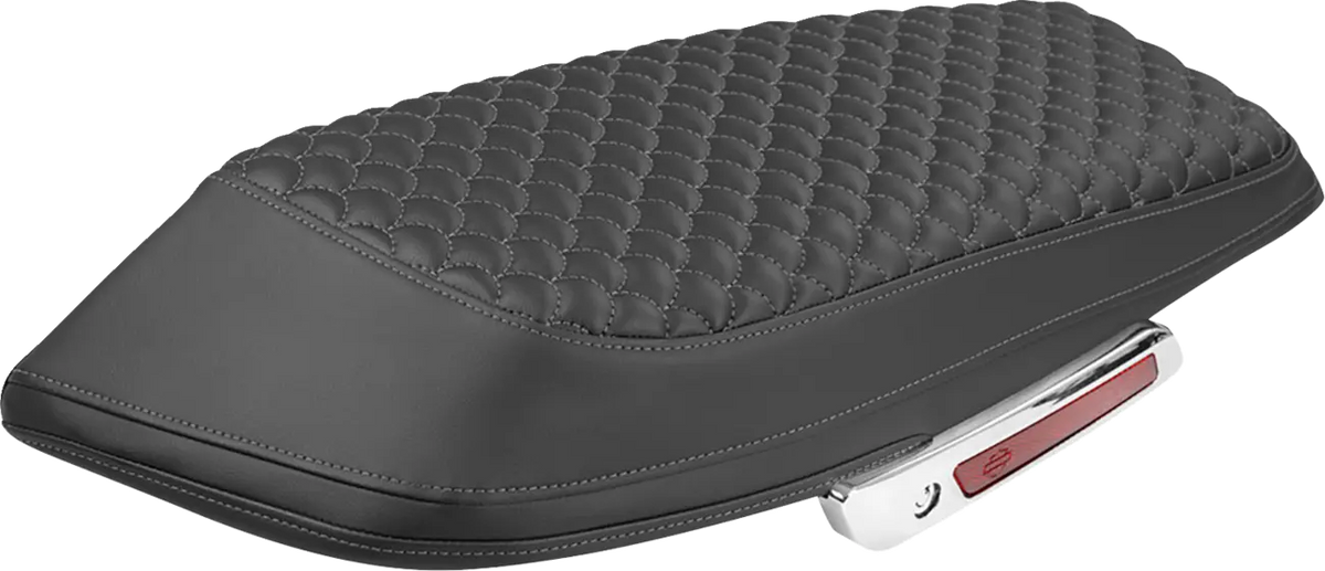Saddlemen Roadsofa Dragon Scale Lid Covers Gray Stitching